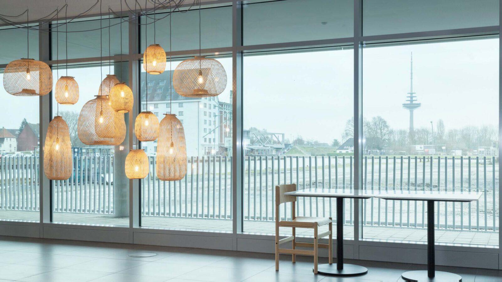 projekt k Referenzprojekt Kantine mit Vitra bei Diapharm in Münster