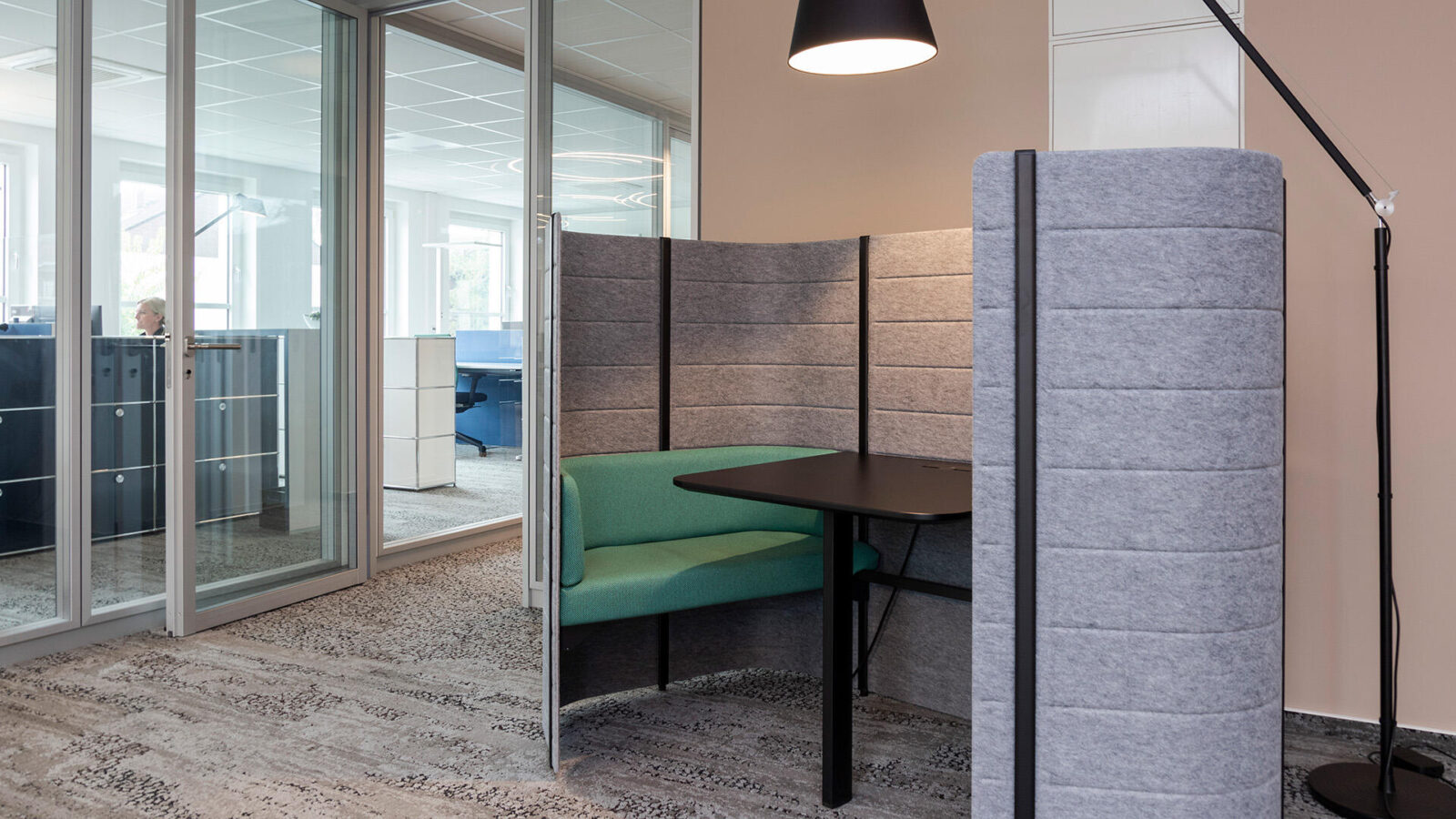 Touchdown-Arbeisplatz oder für Besprechungen Vitra Workbay